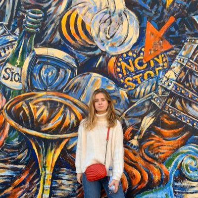 AinaB_Llabres's profile picture. "'The walls of the cell flew away, the sky came down, I saw the big yellow bird.'"