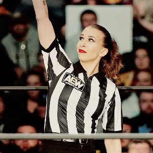 AEW’s Finest Female Official, Aubrey Edwards! Follow the rules and there shouldn’t be a problem. (NOT @RefAubrey)