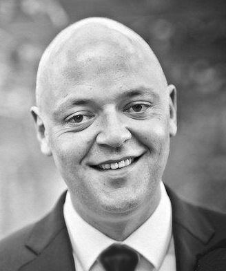 An exceptional, experienced and successful Project Manager with 20 years IT experience.