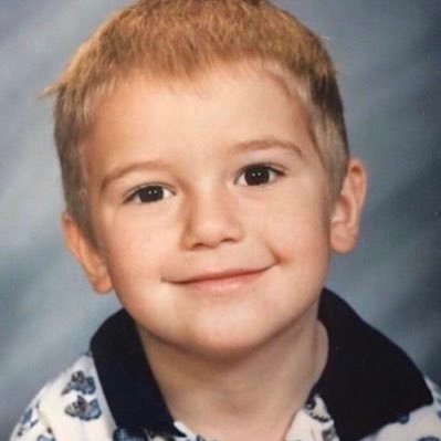 mags_68_'s profile picture. go listen to angels & demons.