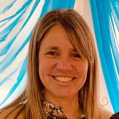 PhD English Language & Applied Linguistics. Professor at National University of La Pampa, Argentina. Interested in Corpus Linguistics & Academic Discourse.