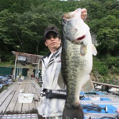BASS MODE、CHINU MODE
右利き 右投げ 左巻き
バス釣りは最近休業中
冬はヒイカ最近チニングにどハマり中
単身赴任の男メシ…北海道単身赴任終了
今は大阪⇔京都4時間通勤
無言フォロー大歓迎です。
切り文字ステッカー制作もたまに