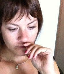 anayc's profile picture. Multiperiodista en digital. Hago algo en 5 minutos y lo reviso 10. El terror de los puntos aparte.