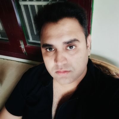 bfb6896c8dbc498's profile picture. hi im bould we happy to hear from you