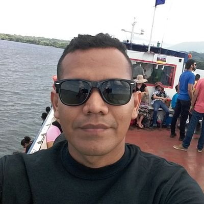 ToruoCarlos's profile picture. Informático, Programador, amante a los estudios, me gusta el fut y la gastronomía, el diseño gráfico y los website.