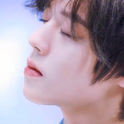 Fullmoon_Jh99's profile picture. 