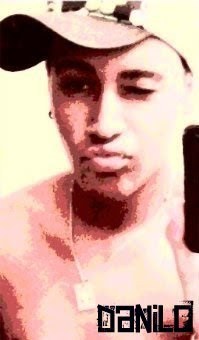 A felicidade depende de cada um de nós , me SEGUE que eu te mostro o caminho , haha -n