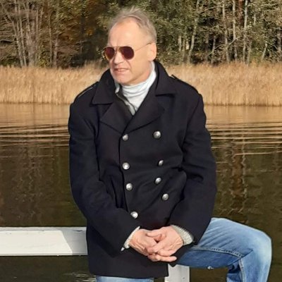 Vesku911's profile picture. 