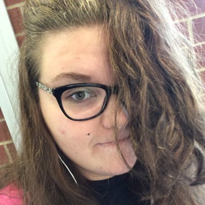 Venmo: @Becca_Reigh Cashapp: $BeccaReigh Broke college student that is actually employed now?!?!