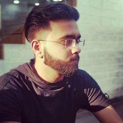 Aviralm83813966's profile picture. 