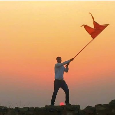 मराठी,SoftwareEngineer,
#दैवत_शिवछञपती 🙏 #CricketLover,जबराट Fan Of #MSDhoni & #RohitSharma,Support to #Sportmanship