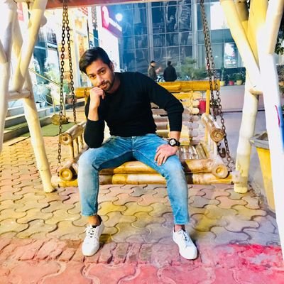 tc9cr7's profile picture. live life king size....Tc9🤟..Mahadev ki kirpa aapar...🙏🙏🙏