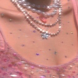 macigoddess's profile picture. femme fatale ♡ deadly siren. stoner brat 💫 | tribute before approaching. 18+