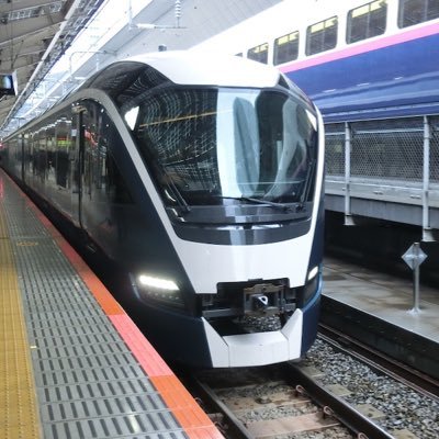 ccwVnzt4x42tB9E's profile picture. 野球と鉄道が好きな中学生です。　　　　　　インスタ、TikTokもやってます。
