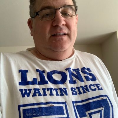 Involved with Sports Betting 40 years Best Handicapper Consistenly over time. Joined up with Rick @betsharps since 8/1/2022 443-344-11 56% on top plays