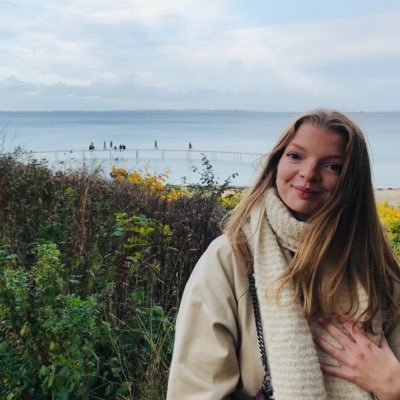 emmadclercq's profile picture. 