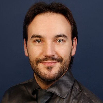 ehemaliger Weltenbummler, Barkeeper, Verkäufer und selbstständiger Vertriebspartner bei Vegas Cosmetics