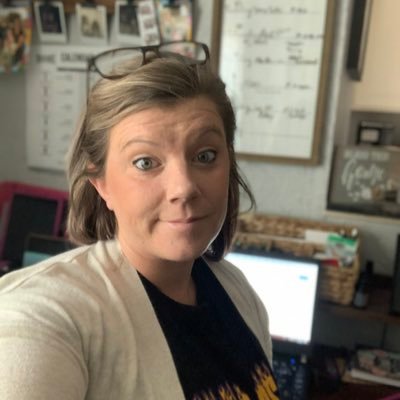 Math Teacher in Southern California @RUSDLink. Student advocate, Basketball coach and a Mommy