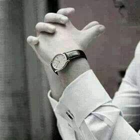 ستعيش مره واحده على هذه الارض؛ إذا اخطأت إعتذر، وإذا فرحت عبّر؛ لا تكن معقداً، والأهم لا تكره ولا تحقد ولا تحسد، وكن مع الله يكن معك ♥♡