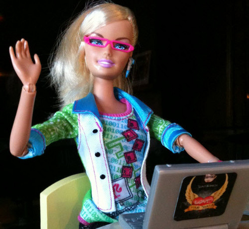 Computer Engineer, Model, Action Figure who blogs about data and data models.  Meta!