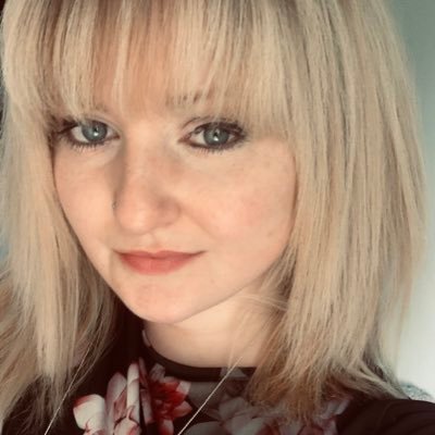BourneCarina's profile picture. Cat mum 🐱 Pharmacist 🧬