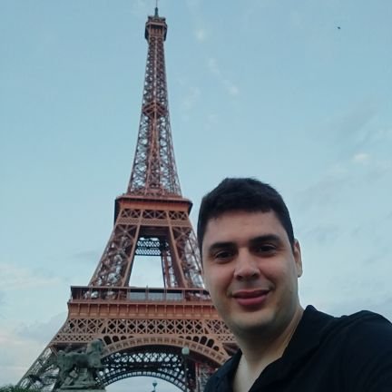 alexsantosx's profile picture. #feliz