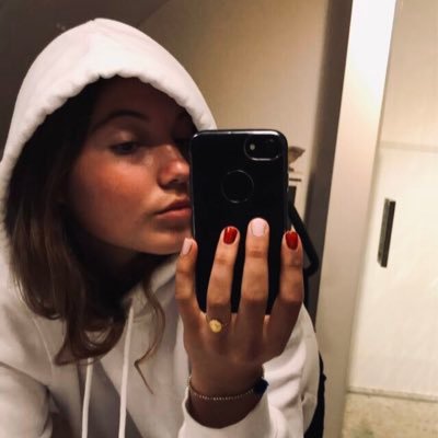 LoockLiv's profile picture. :))