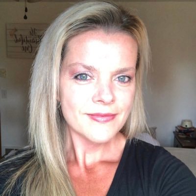 carly71876903's profile picture. 