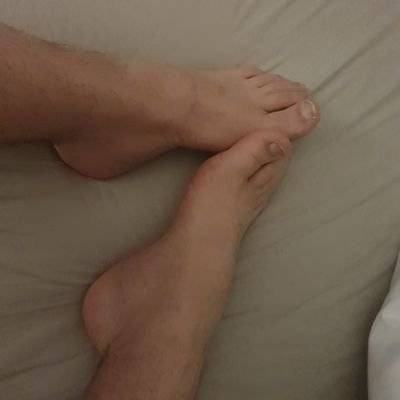 Here to have people worship my feet!

Get in touch if you want custom content                  
EMAIL- footfet86@outlook.com or DM me
Cashapp - £GayFootWorship