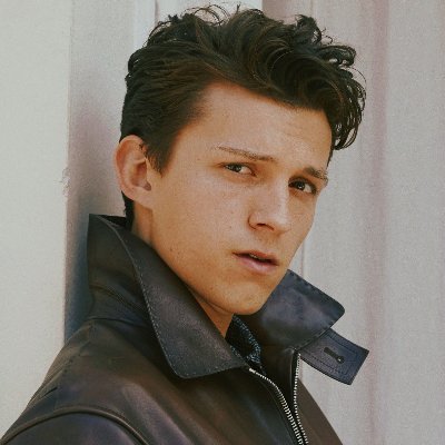 A fansite dedicated to @TomHolland1996 providing you with the latest news, photos, and more!