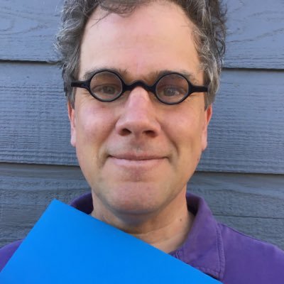 tadwagon's profile picture. appreciates beautiful things like democracy and sunrises