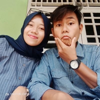 witrizha13's profile picture. 