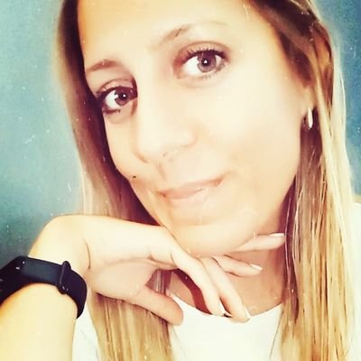 Vivir sólo cuesta vida! 🎶
♋canceriana a más no poder!
#Fernweh
https://t.co/90abKyoENF
https://t.co/h3Mvs1xrJr