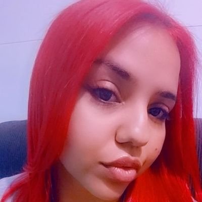 Larissa19259608's profile picture. 