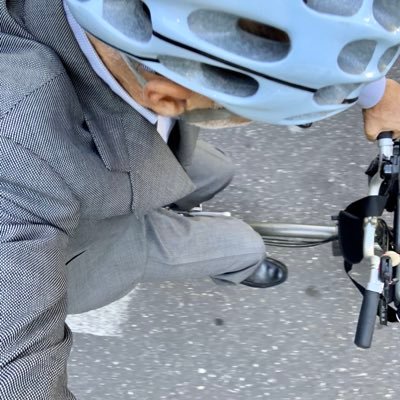 PeppeLoffreda's profile picture. Avvocato, 🧠Founder e Managing Partner di @Legal4Transport - Think Tank e Network tra lawyer esperti in shipping aviation e transportation law. Owner Fishpreda