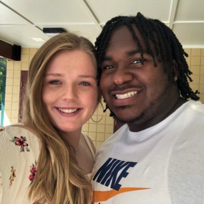 Minabelieber16's profile picture. 