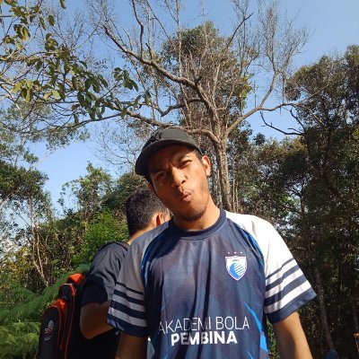 iqbaliv_'s profile picture. Doubter To Believer