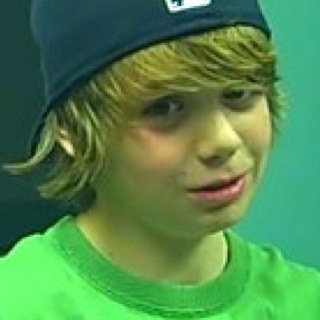 Greyson_Jones's profile picture. Greyson / 1st year / Gryffindor / Brother to @McKayla__Jones / Broken...