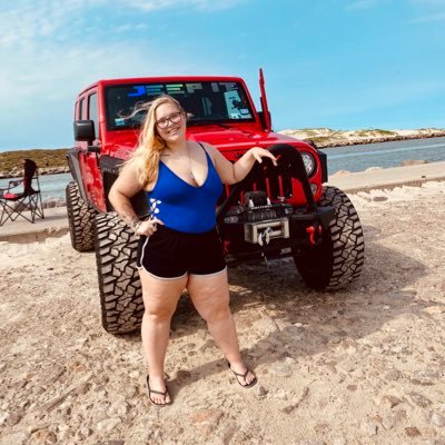 redbulljkwrang's profile picture. Hello world 🌍 just a Jeep girl doing Jeep things brand ambassador for @4x4_merica  owner @jeep.it