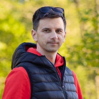 defeed's profile picture. Roamer. Wanderer. Nomad. Vagabond. Call me what you will.