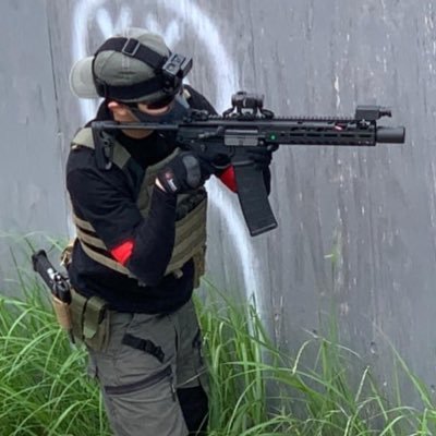#サバゲー #BF #COD #バイク #車 #カメラ ---趣味に全力な人 - 🏍#Mt03 (2020)→ #Mt09 (2021)→🚗⸒⸒ #f36 420i → #ftype S 📷✨Canon EOS kiss x9 → 5d mark iii