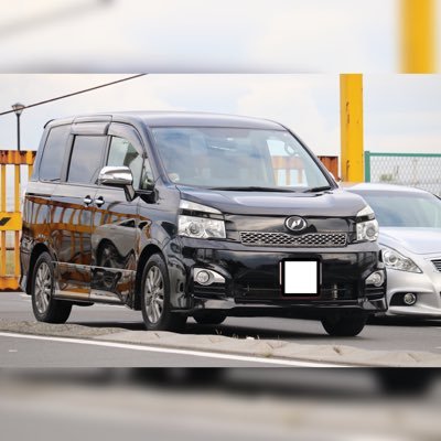 神奈川県 舗装屋 趣味サバゲー 音楽鑑賞 ドライブ 夜景 釣り 釣り場は神奈川だったら基本的に行くかな 黒VOXYと白エヴリィ乗ってます