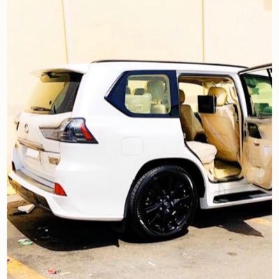 wl7an99's profile picture. "لا إله الا الله "