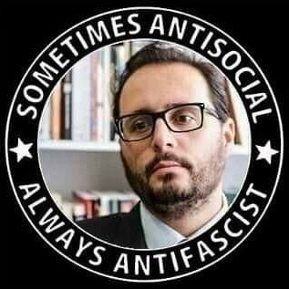 msrmauricio13's profile picture. Advogado criminalista. Professor de Direito Penal e Direito Processual Penal. Ultimamente, indignado.
Enquanto uns choram outros vêm e os devoram.