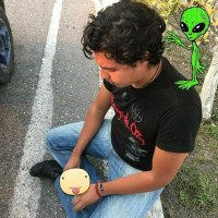 Jos (@jos04985399) 's Twitter Profile