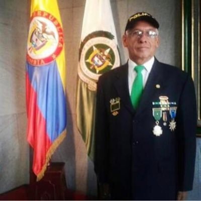 Agente(RA) Policía Nacional/ Abogado @Ulagrancolombia/ Esp. Derecho Administrativo @lamilitar /Conciliador en derecho/Veedor Nal. sanidad militar y policial.