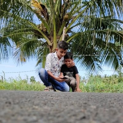 SpidyYash75801's profile picture. Tech Enthusiast | Sports person | Cricket | Football | I mostly live , but enjoy as well | member of #stufflistingsarmy