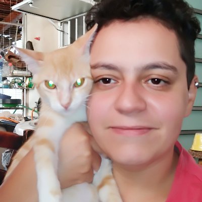 Minha vida se resume em Amar e cuidar de quem eu Amo! Sou casada com uma mulher maravilhosa e tenho uma família abençoada! Agradeço à Deus todos dias!