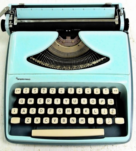 artfulanthology's profile picture. Shoppe Manager and Artist in Residence for Stampington & Company.