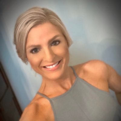 racheldbee's profile picture. 